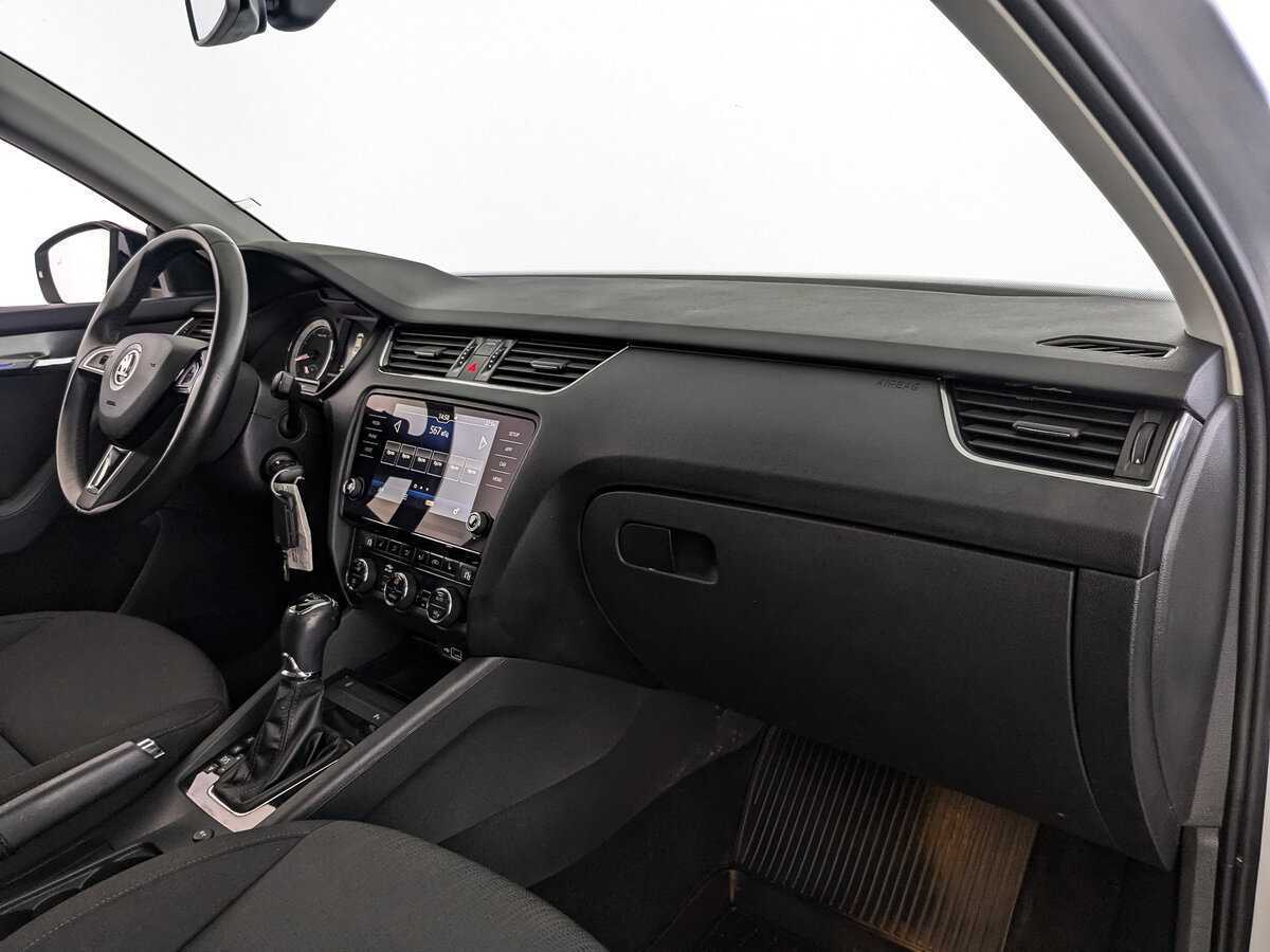 Купить Шкода Октавия, 2018, 49 889 км.. Фото: #8