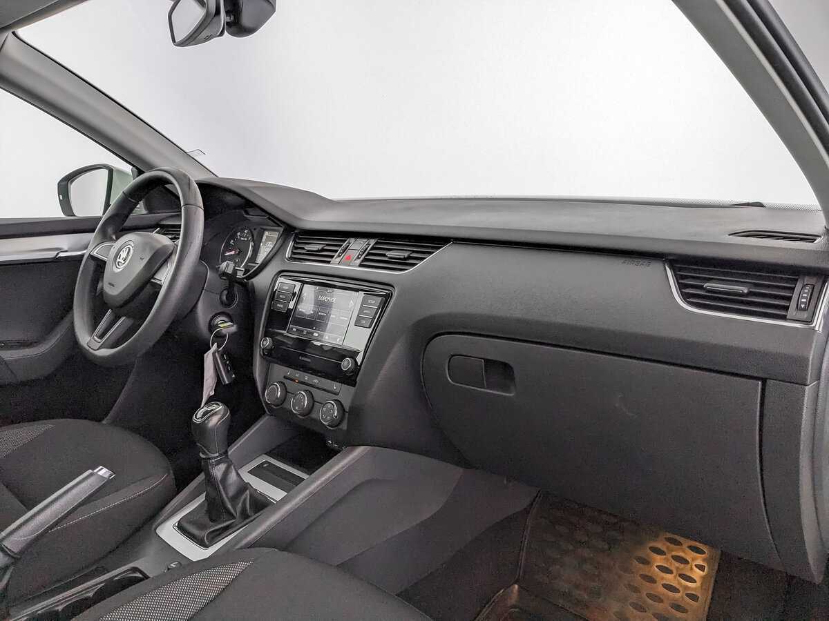 Купить Шкода Октавия, 2017, 186 751 км.. Фото: #8