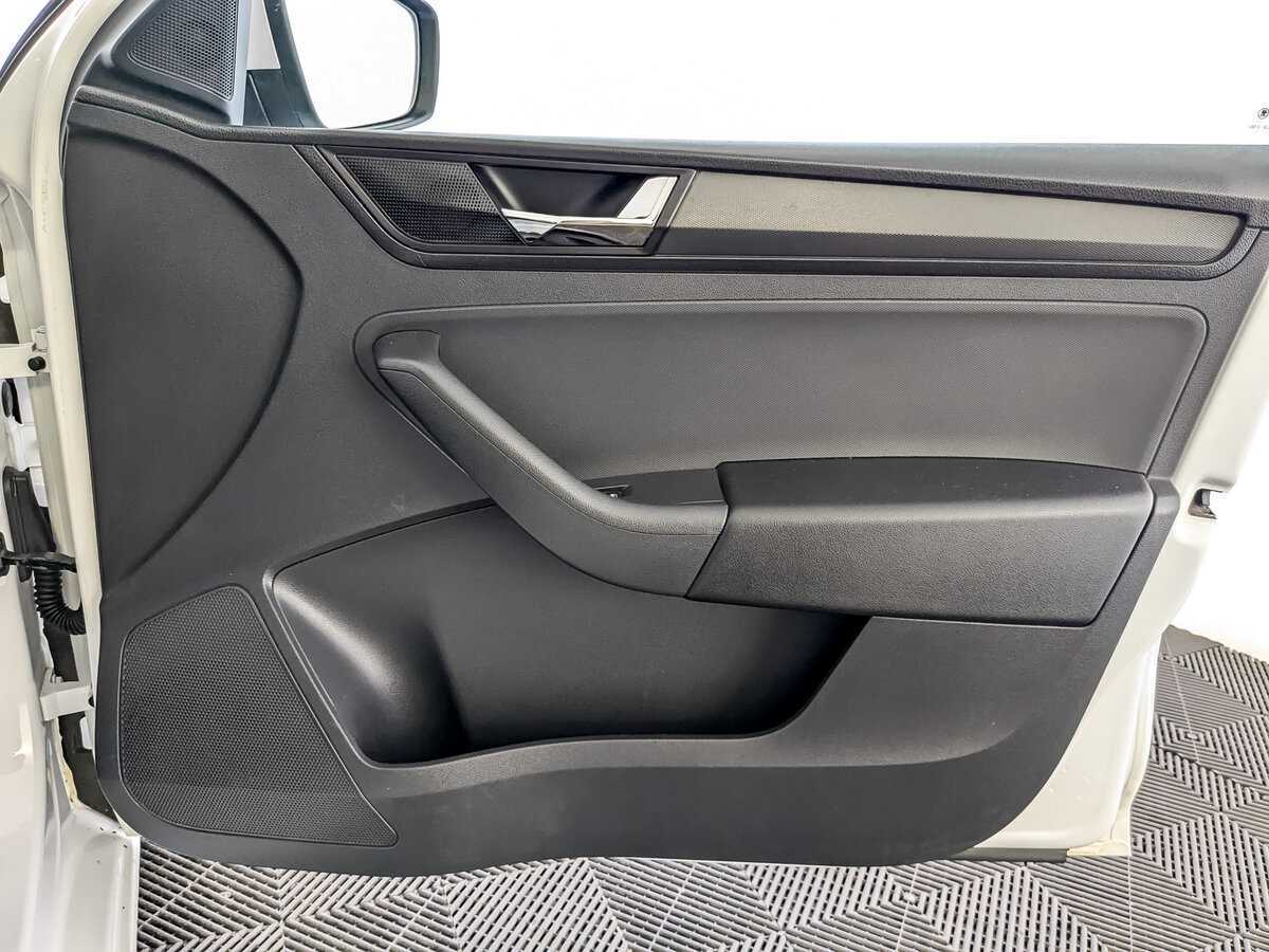 Купить Шкода Рапид, 2019, 184 653 км.. Фото: #17