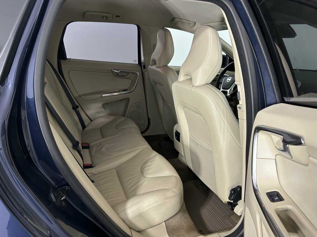 Купить Вольво ИксЦ60, 2012, 132 021 км.. Фото: #15