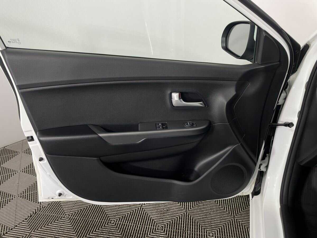 Купить Киа Рио, 2016, 93 547 км.. Фото: #6