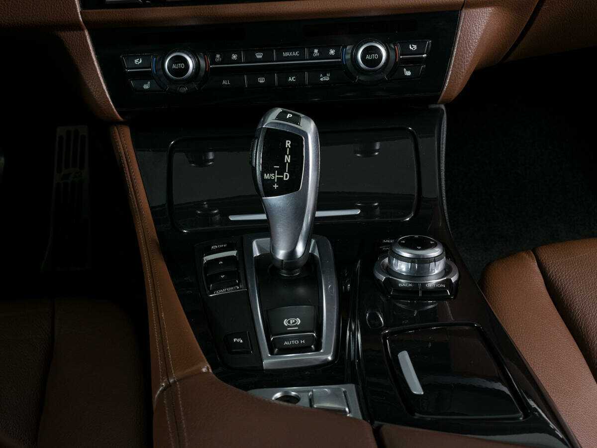 Купить БМВ 5 серии, 2013, 177 941 км.. Фото: #11