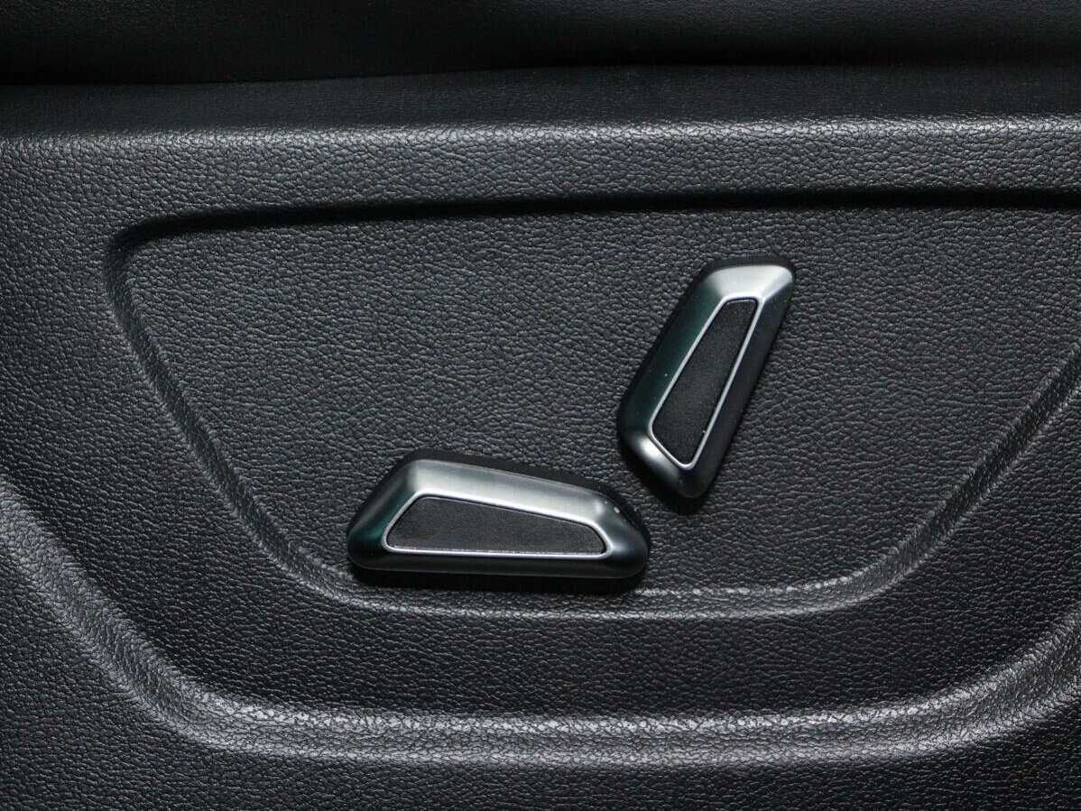 Купить Джили Кулрэй, 2023, 66 647 км.. Фото: #12