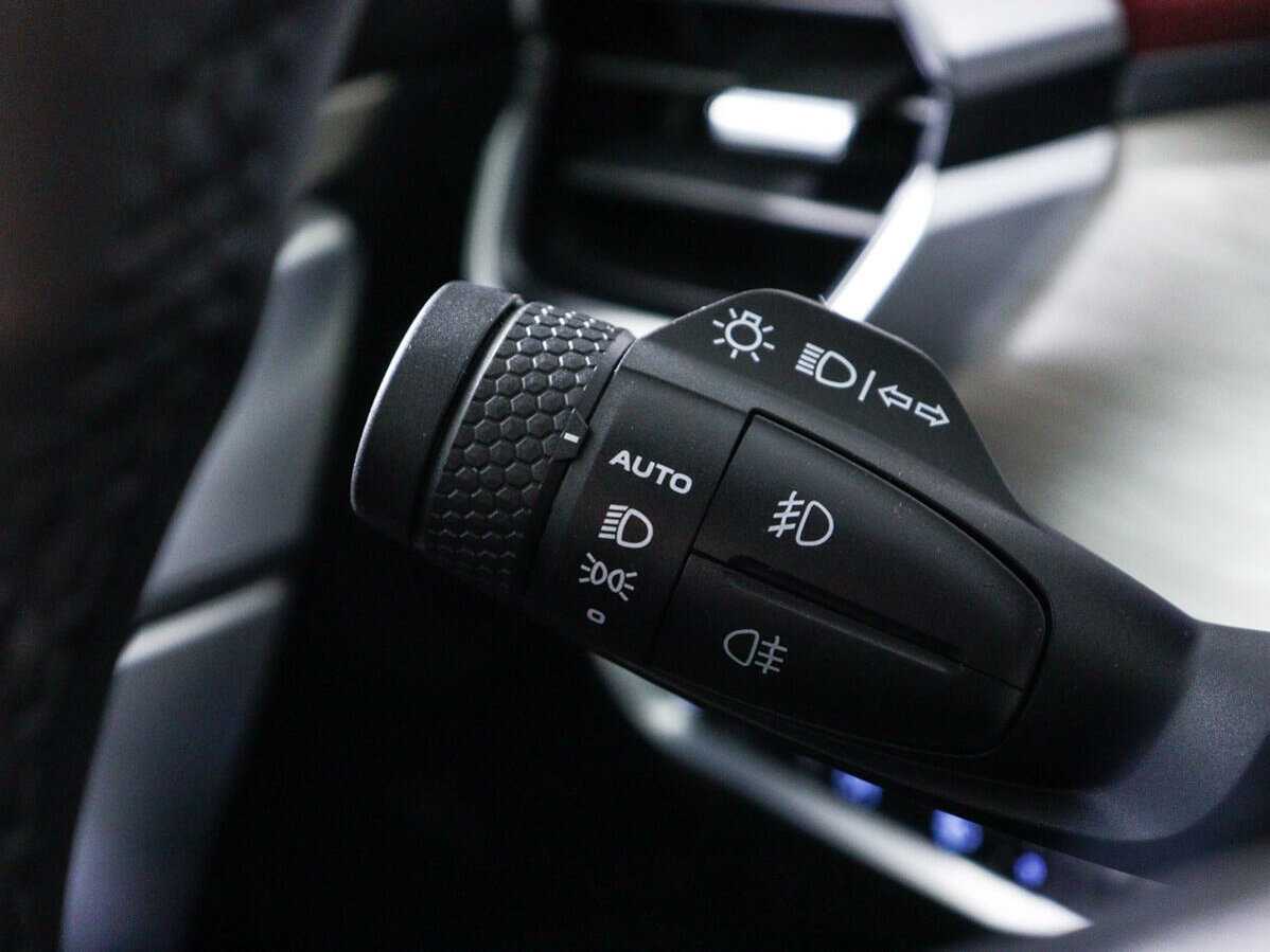 Купить Джили Кулрэй, 2023, 66 647 км.. Фото: #19