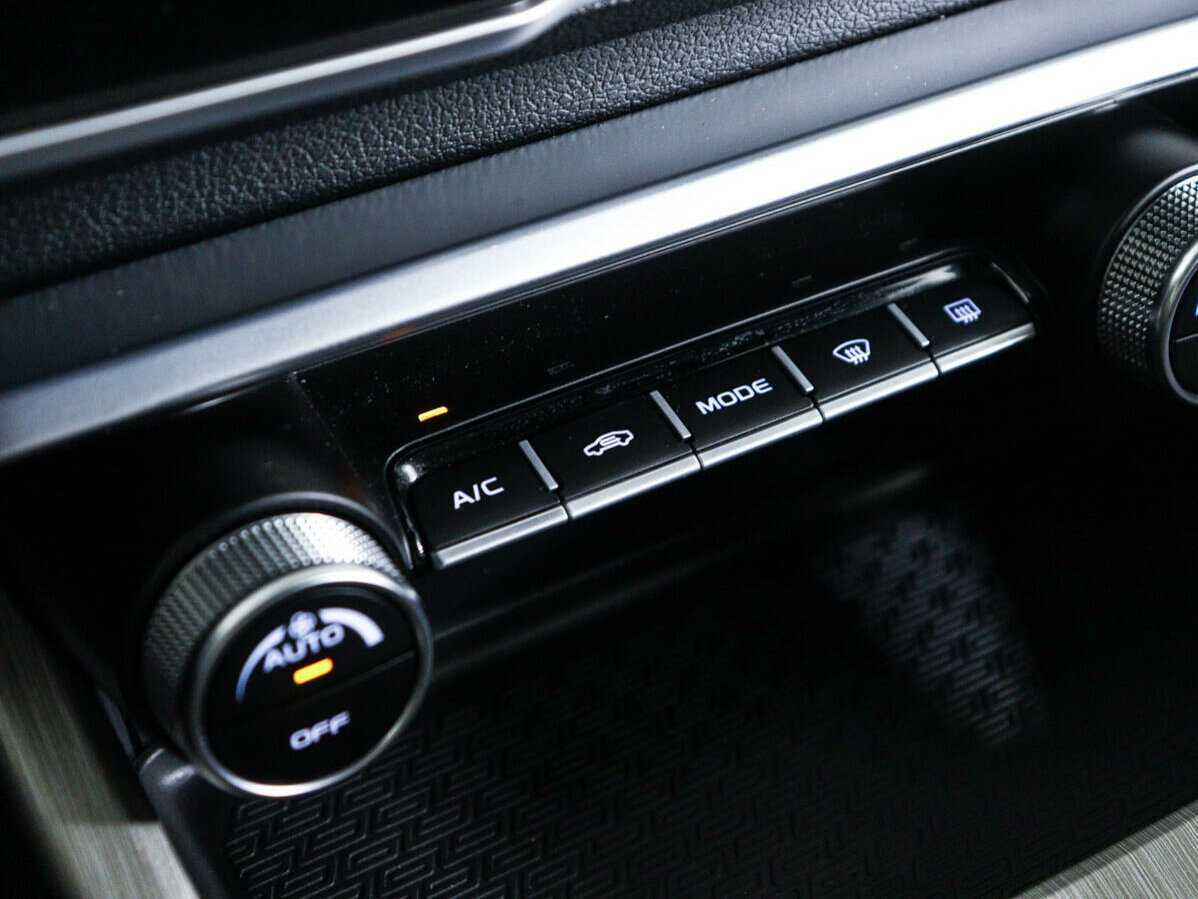 Купить Джили Кулрэй, 2023, 66 647 км.. Фото: #20