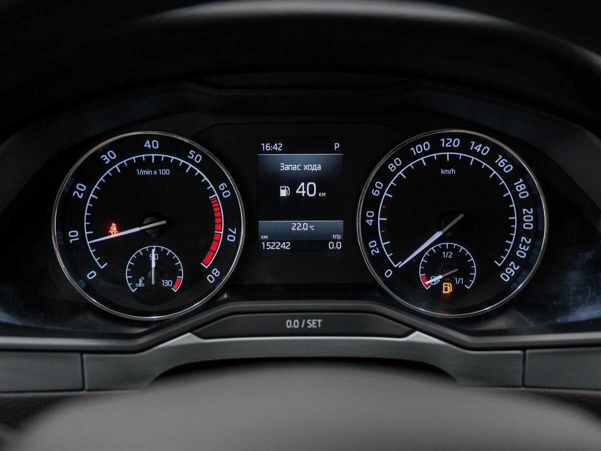 Купить Шкода Суперб, 2018, 152 236 км.. Фото: #23