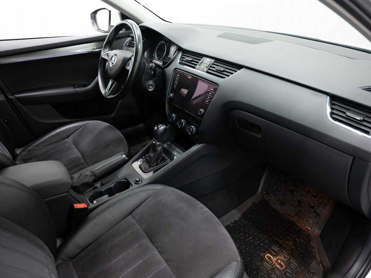 Купить Шкода Октавия, 2017, 83 100 км.. Фото: #10