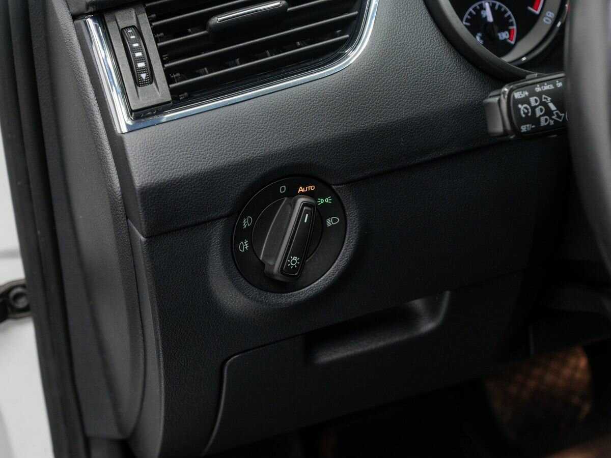 Купить Шкода Октавия, 2018, 88 918 км.. Фото: #13