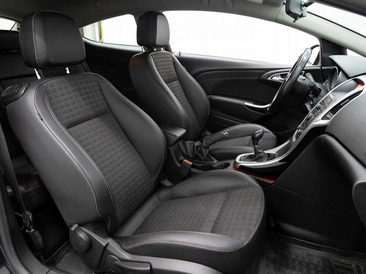 Купить Опель Астра, 2013, 209 300 км.. Фото: #11