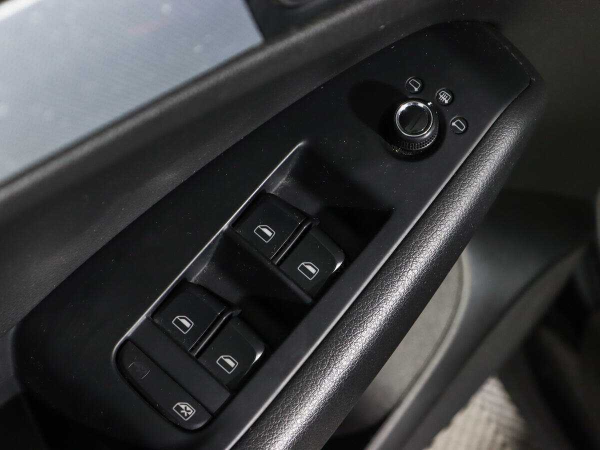 Купить Ауди К5, 2012, 112 020 км.. Фото: #18