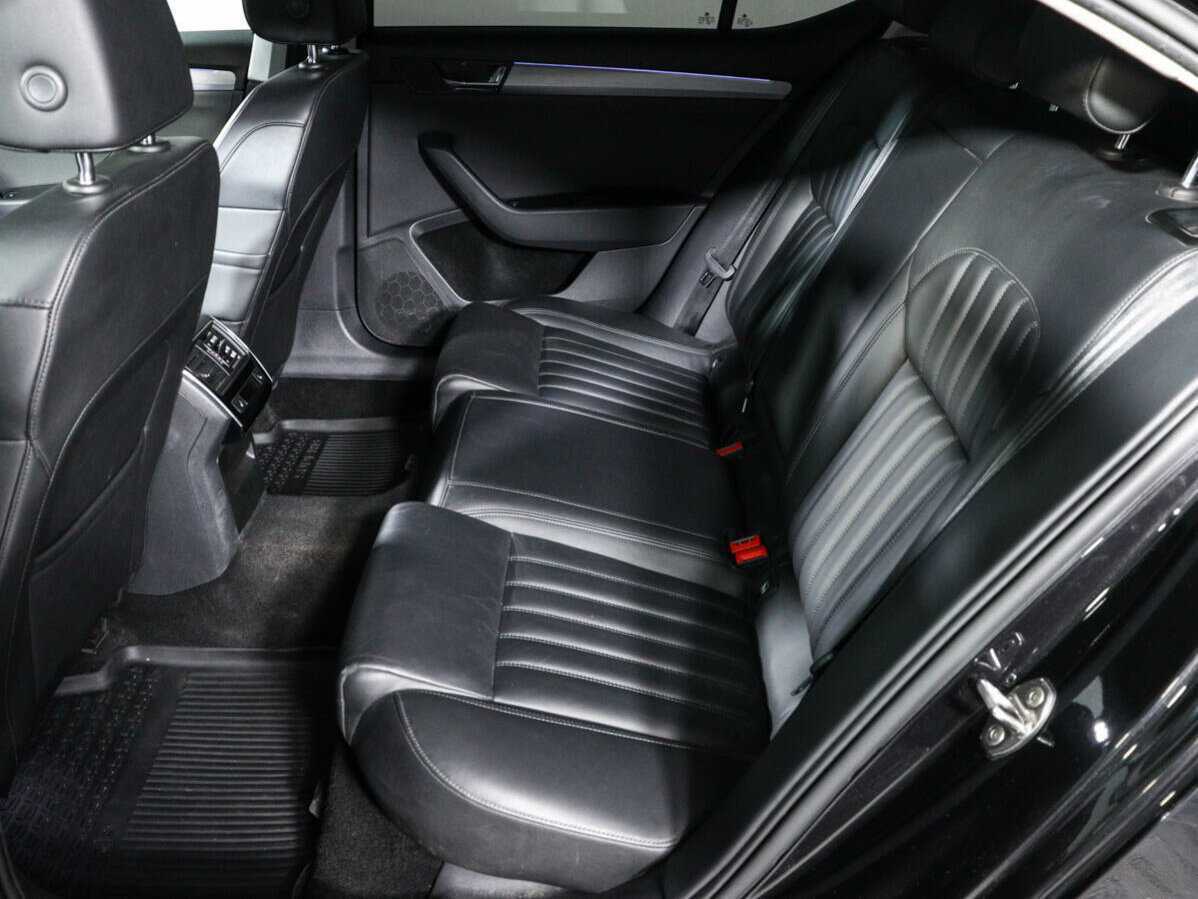 Купить Шкода Суперб, 2019, 52 993 км.. Фото: #9