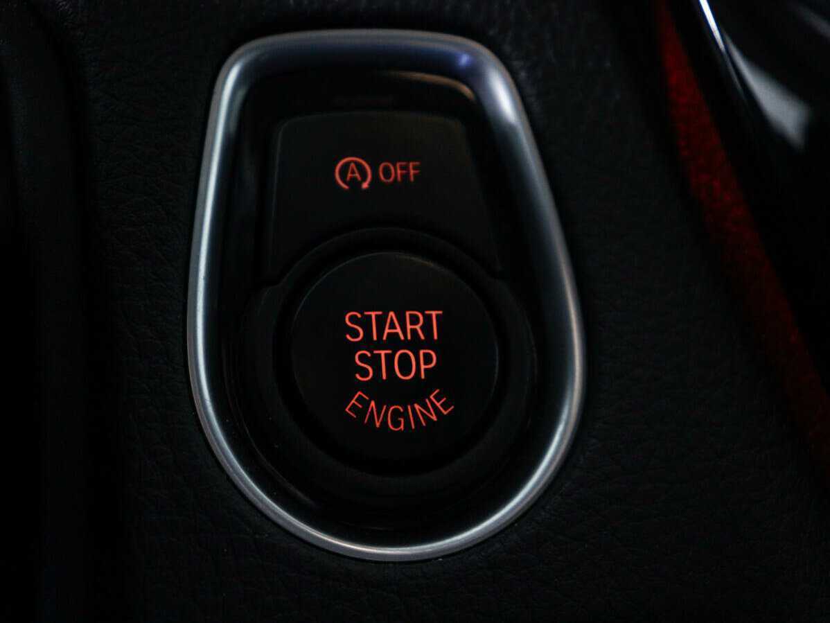 Купить БМВ 3 серии, 2016, 117 000 км.. Фото: #14