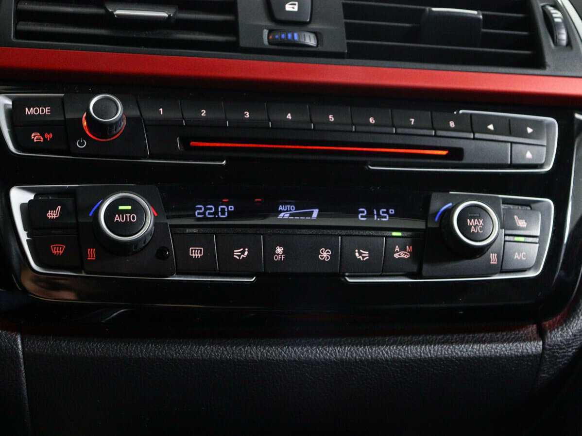 Купить БМВ 3 серии, 2016, 117 000 км.. Фото: #15