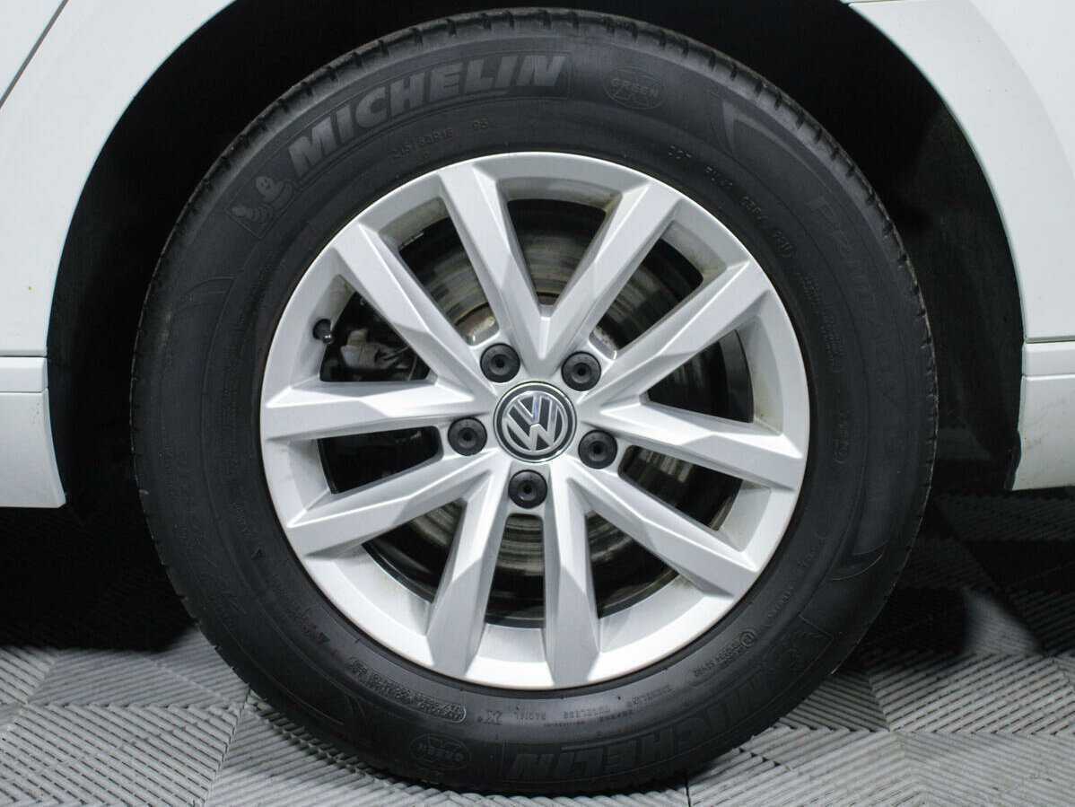 Купить Фольксваген Пассат, 2018, 118 171 км.. Фото: #19