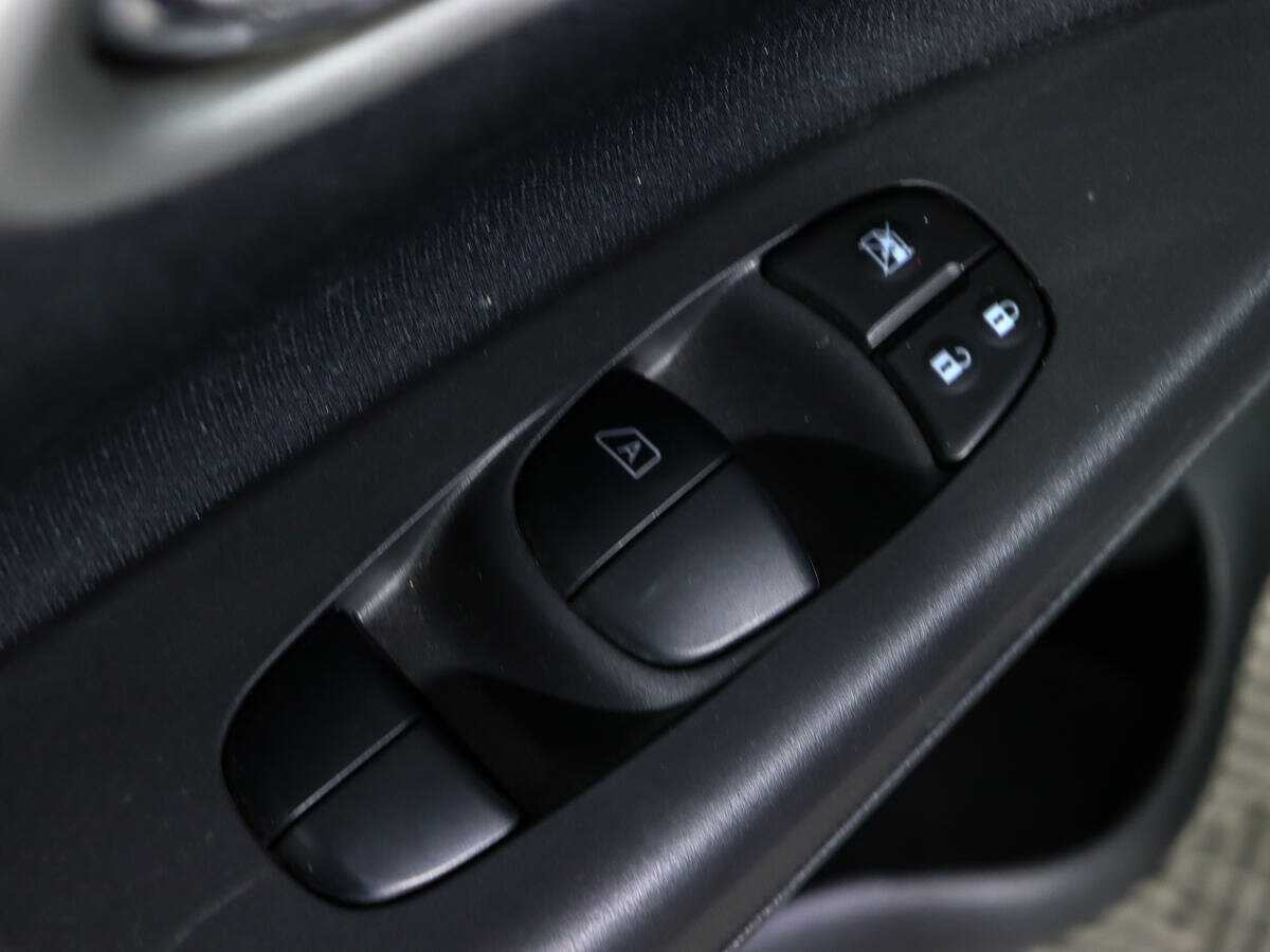 Купить Ниссан Сентра, 2015, 91 809 км.. Фото: #14