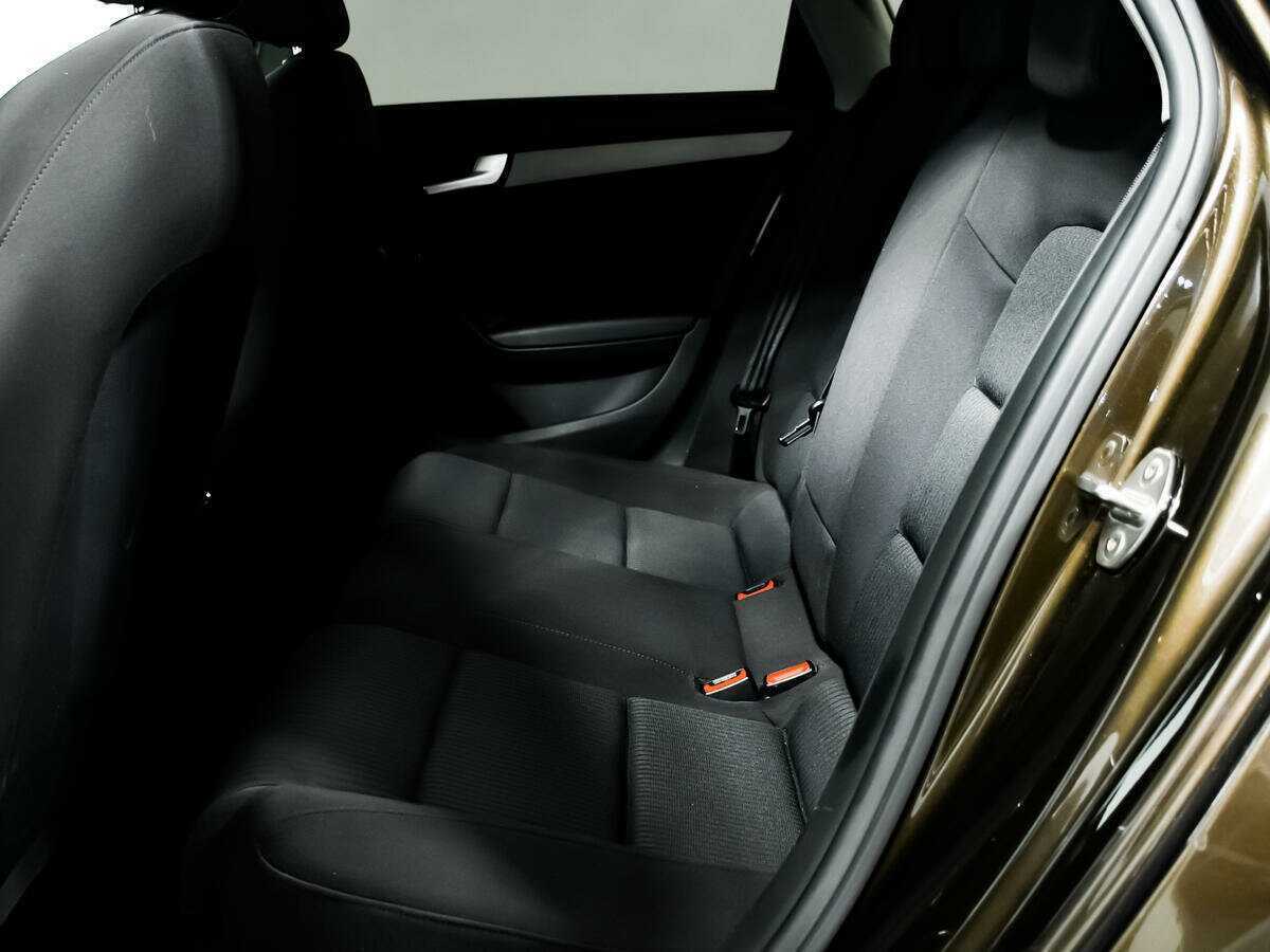 Купить Ауди А4, 2013, 165 390 км.. Фото: #9