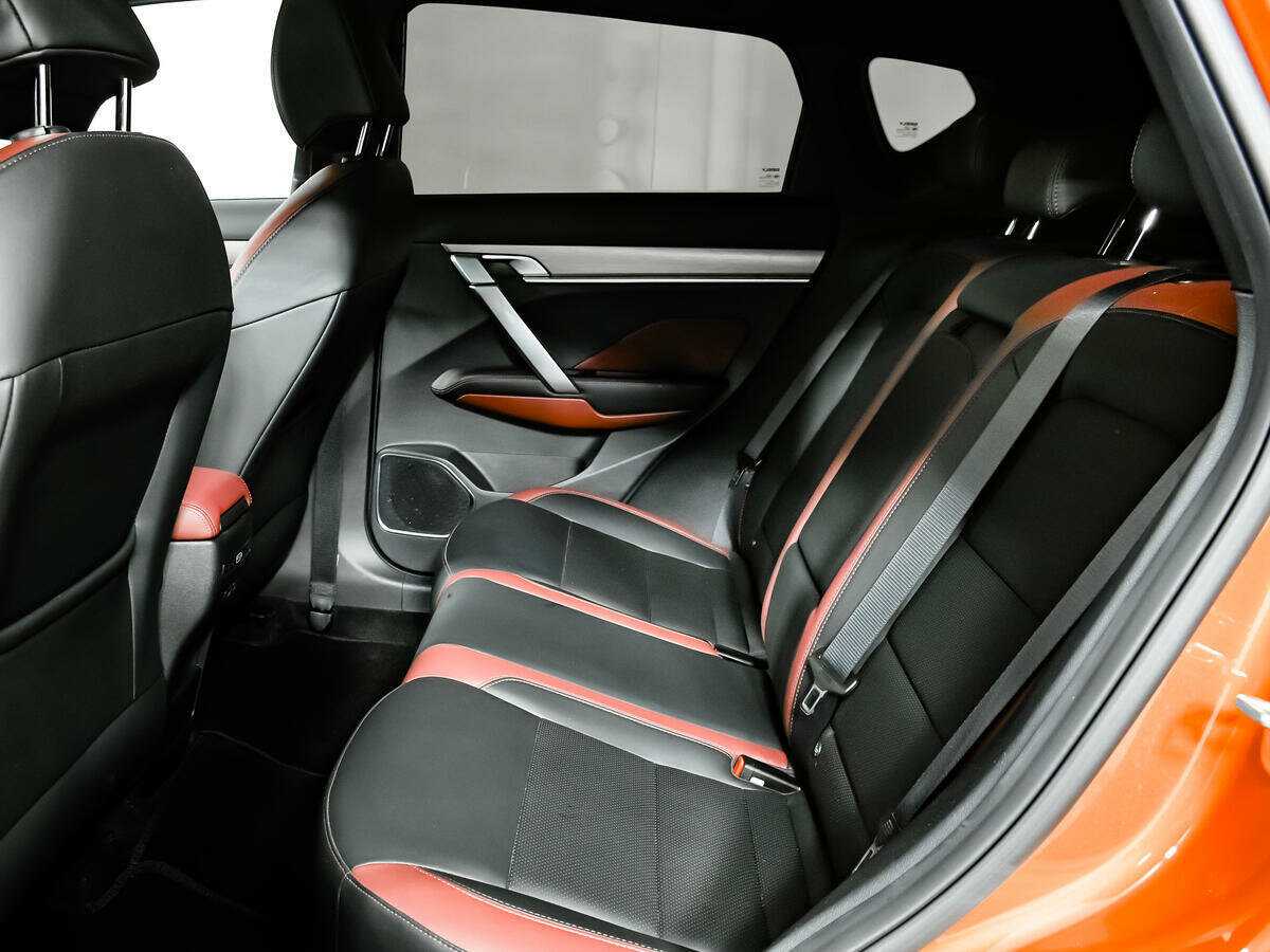 Купить Джили Кулрэй, 2022, 44 344 км.. Фото: #11