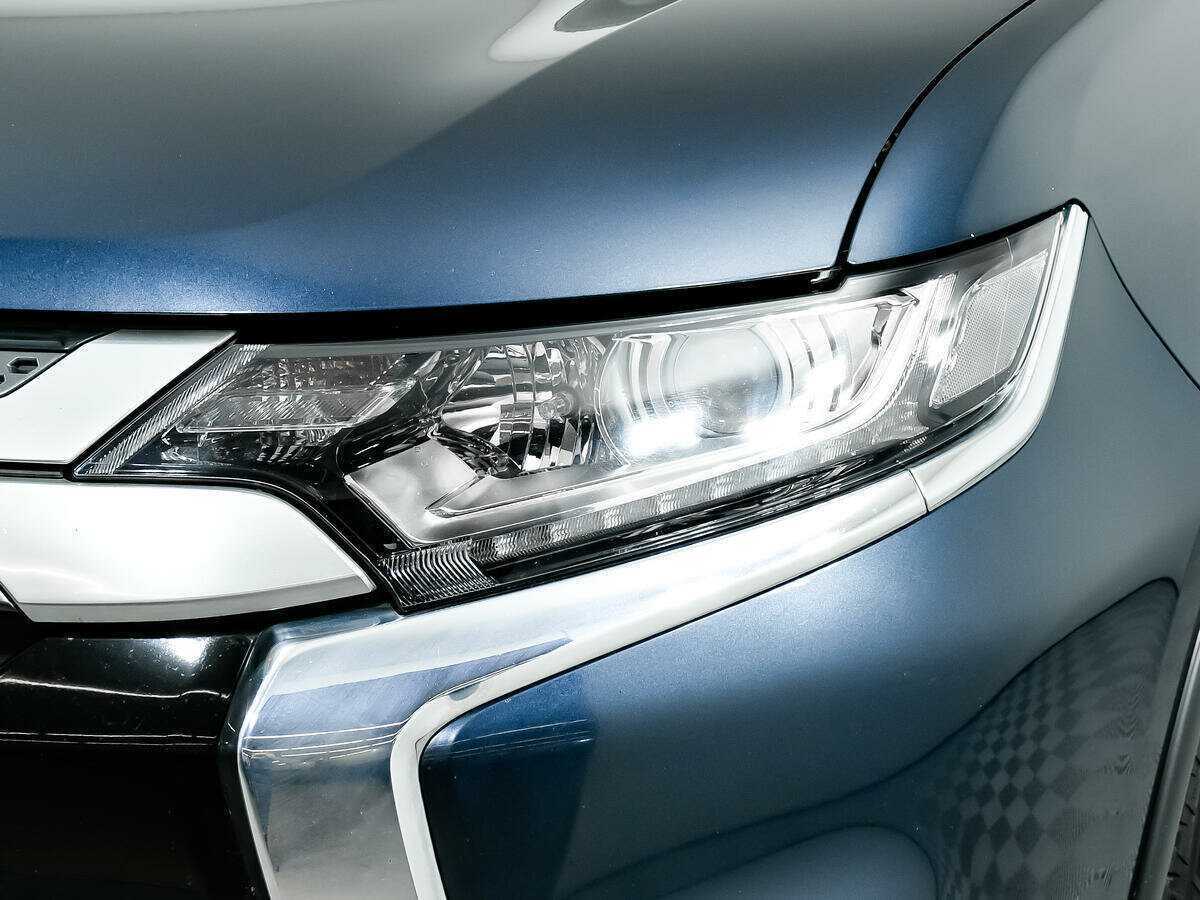 Купить Митсубиши Оутлэндер, 2018, 112 900 км.. Фото: #12