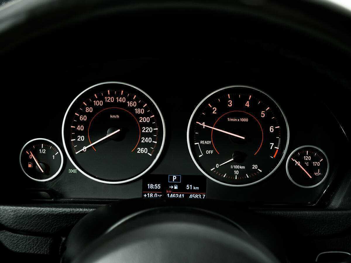 Купить БМВ 3 серии, 2016, 146 240 км.. Фото: #9