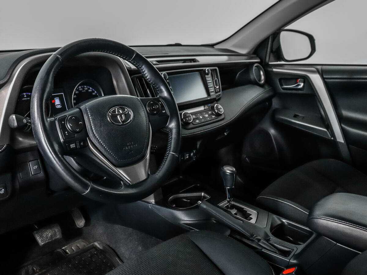 Купить Тойота Рав4, 2017, 134 653 км.. Фото: #8