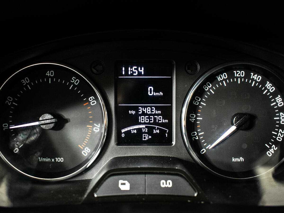 Купить Шкода Рапид, 2014, 186 376 км.. Фото: #10