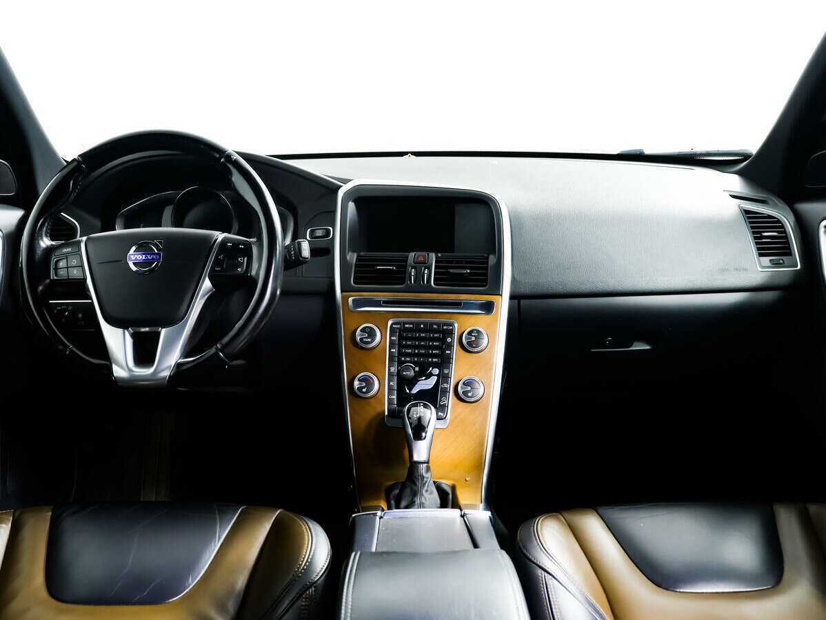 Купить Вольво ИксЦ60, 2014, 175 439 км.. Фото: #10