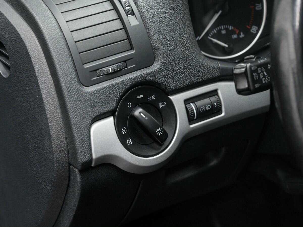 Купить Шкода Октавия, 2012, 165 701 км.. Фото: #14