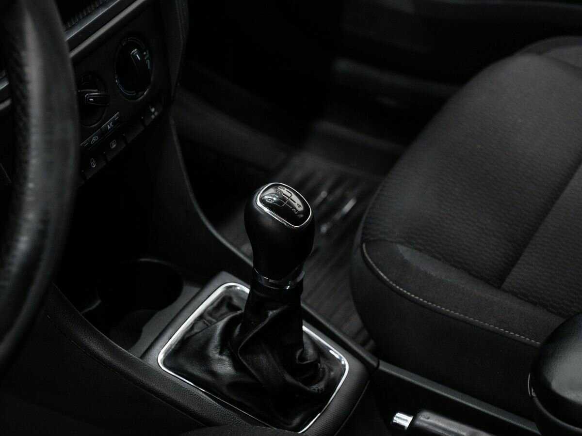 Купить Шкода Рапид, 2014, 217 363 км.. Фото: #14