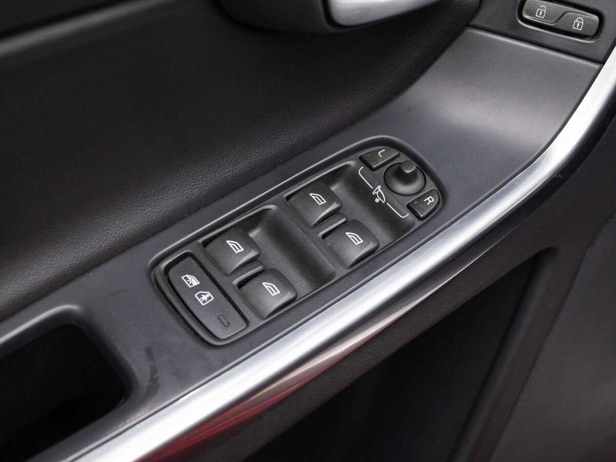 Купить Вольво ИксЦ60, 2014, 189 415 км.. Фото: #15