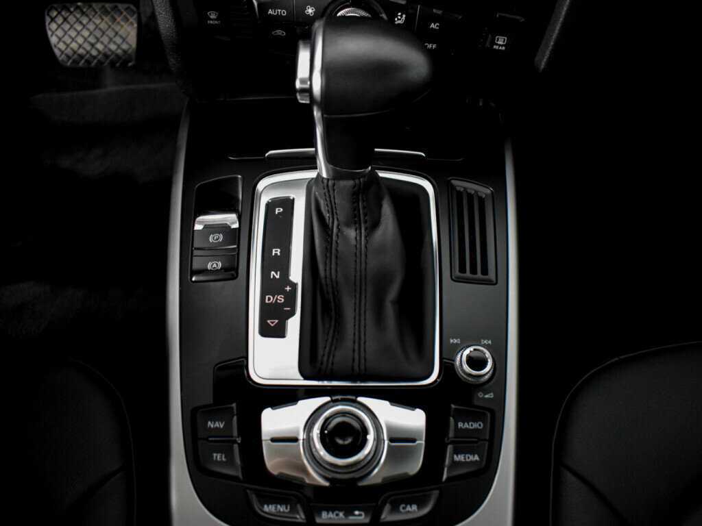 Купить Ауди А4, 2013, 22 733 км.. Фото: #10