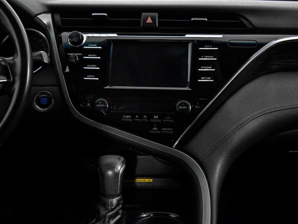 Купить Тойота Камри, 2018, 165 958 км.. Фото: #12