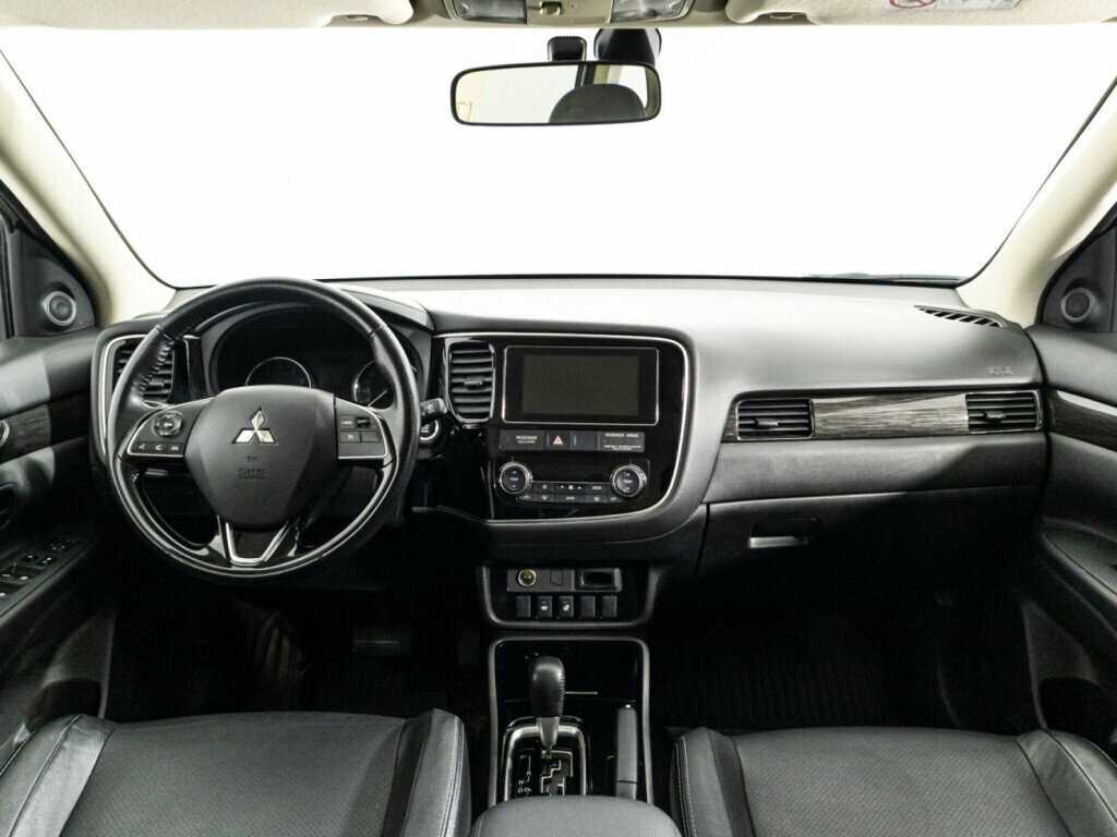 Купить Митсубиши Оутлэндер, 2018, 47 168 км.. Фото: #12