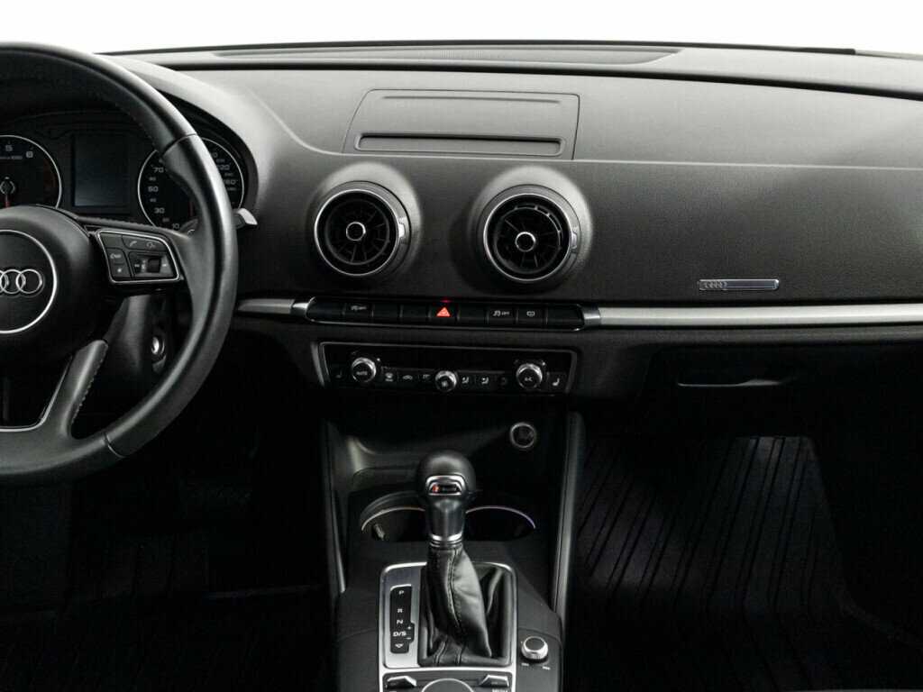 Купить Ауди А3, 2017, 79 637 км.. Фото: #13