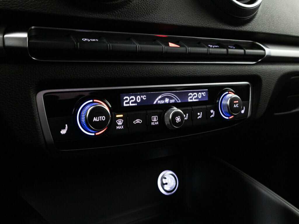 Купить Ауди А3, 2017, 79 637 км.. Фото: #15