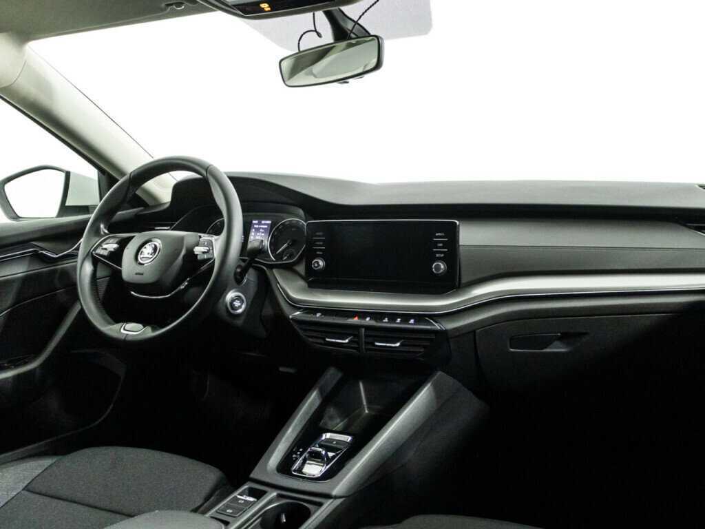 Купить Шкода Октавия, 2021, 109 684 км.. Фото: #8