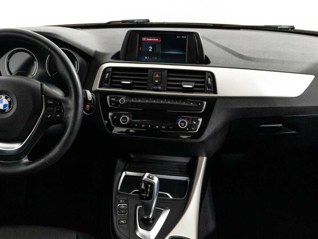 Купить БМВ 1 серии, 2017, 149 074 км.. Фото: #13