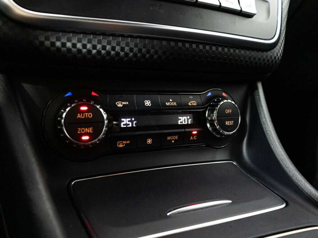 Купить Мерседес-Бенц А-Класс, 2016, 105 560 км.. Фото: #14