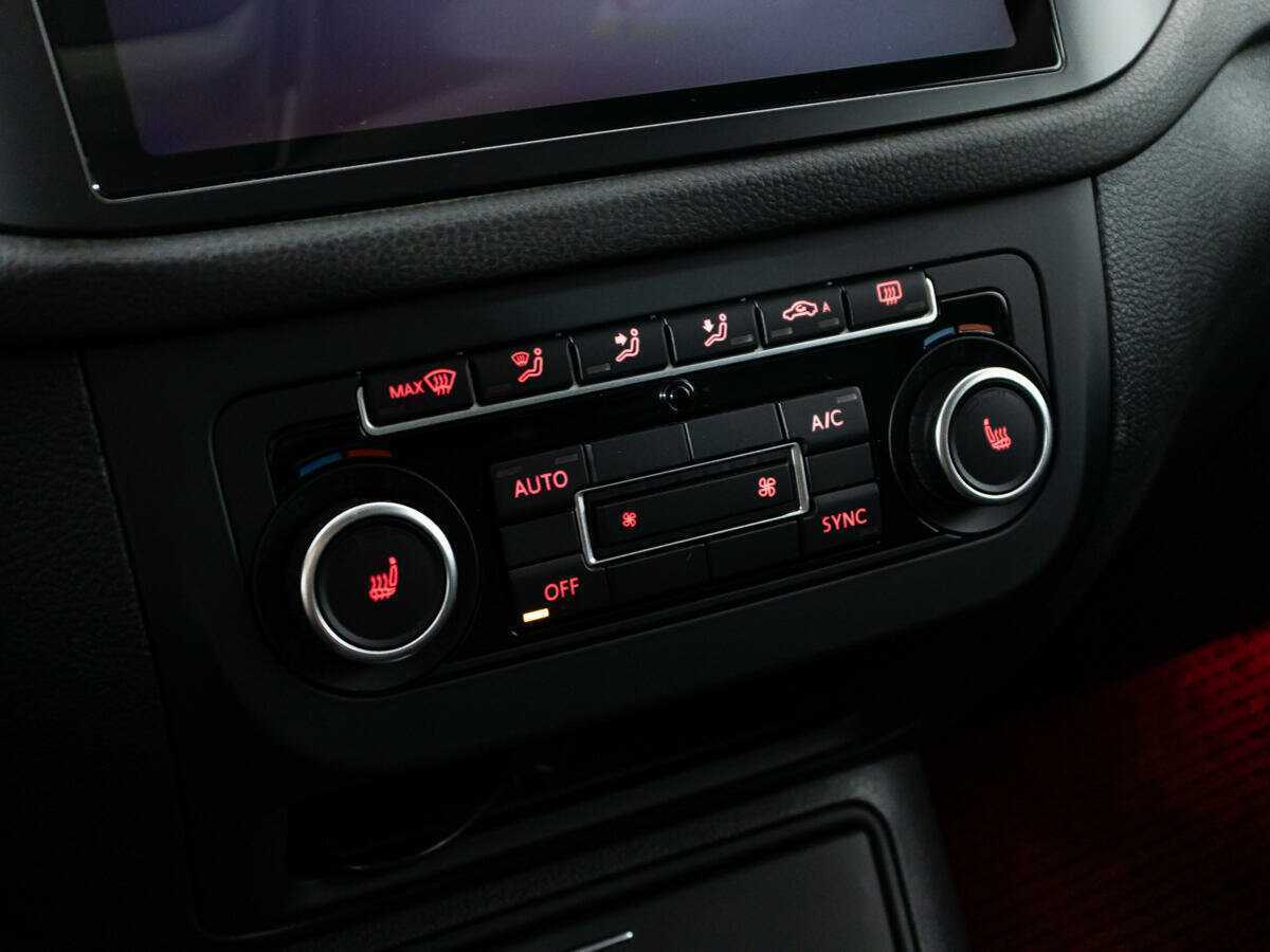 Купить Фольксваген Тигуан, 2012, 177 524 км.. Фото: #15