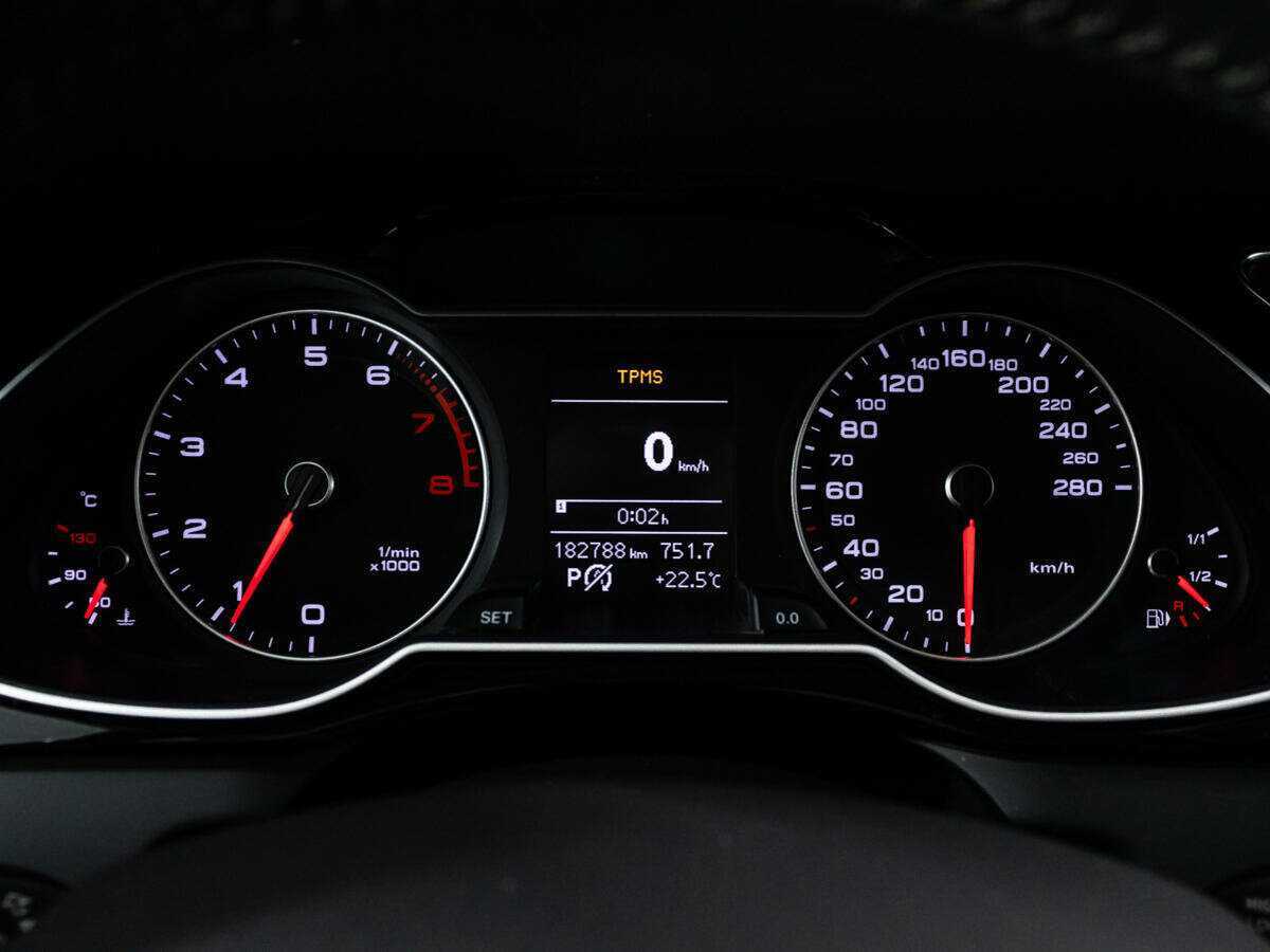 Купить Ауди А4, 2015, 182 800 км.. Фото: #11