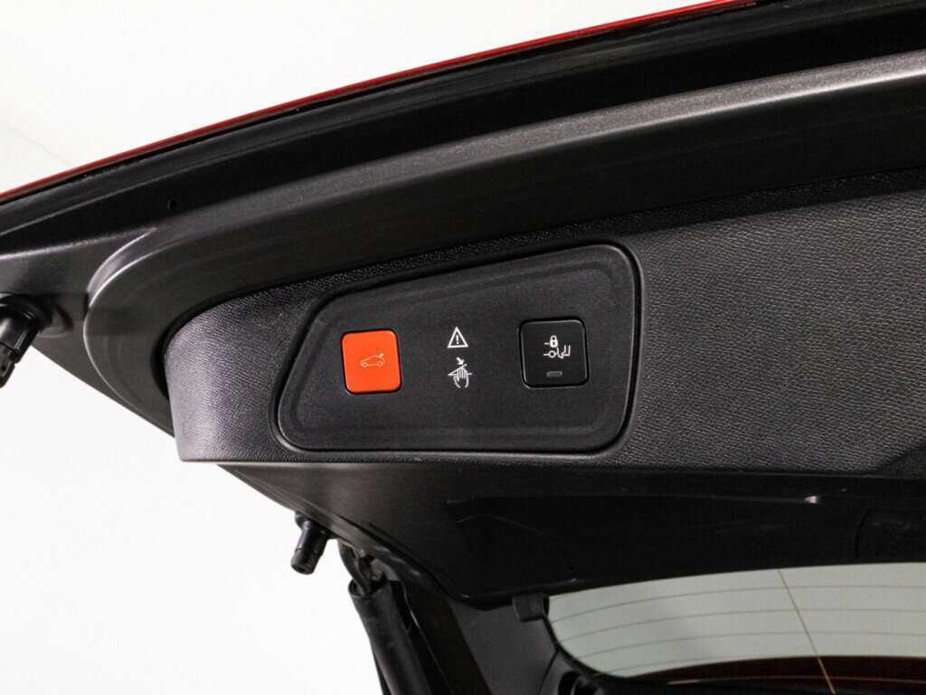 Купить Пежо 3008, 2019, 148 449 км.. Фото: #14