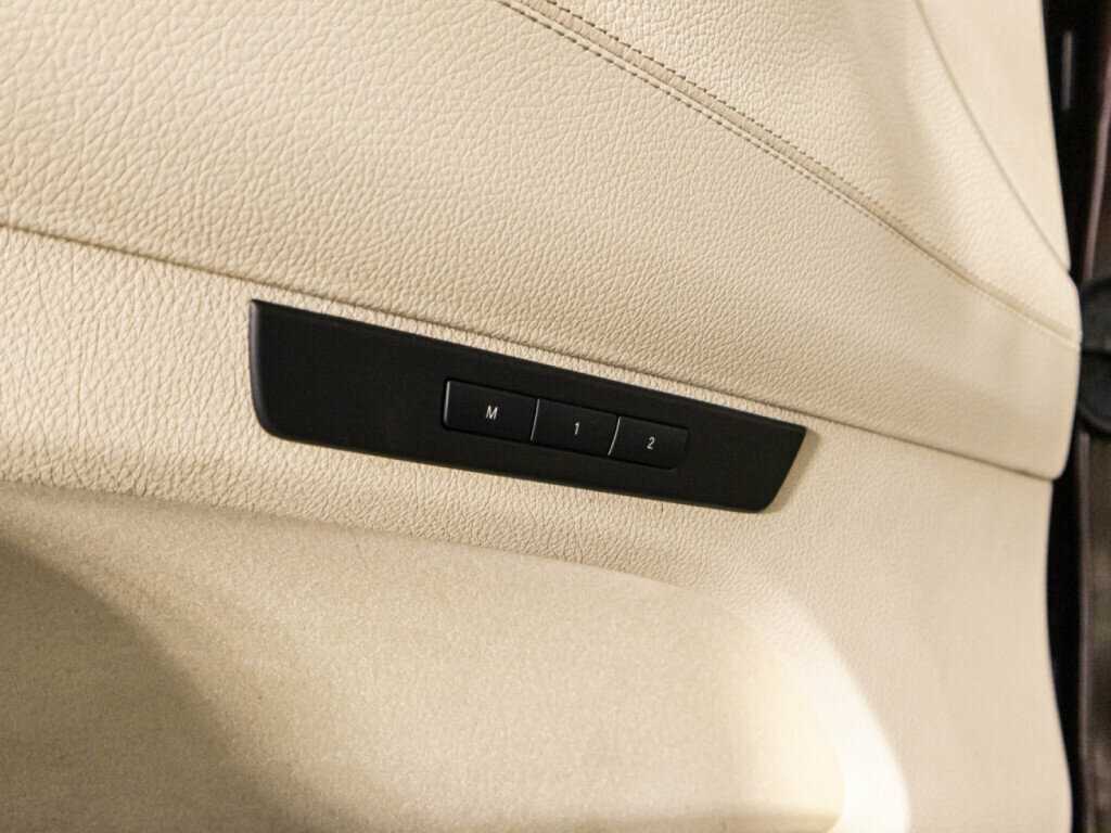 Купить БМВ 5 серии, 2012, 223 327 км.. Фото: #22