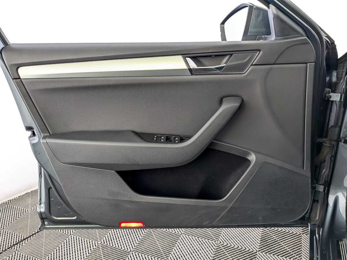 Купить Шкода Суперб, 2019, 110 767 км.. Фото: #18