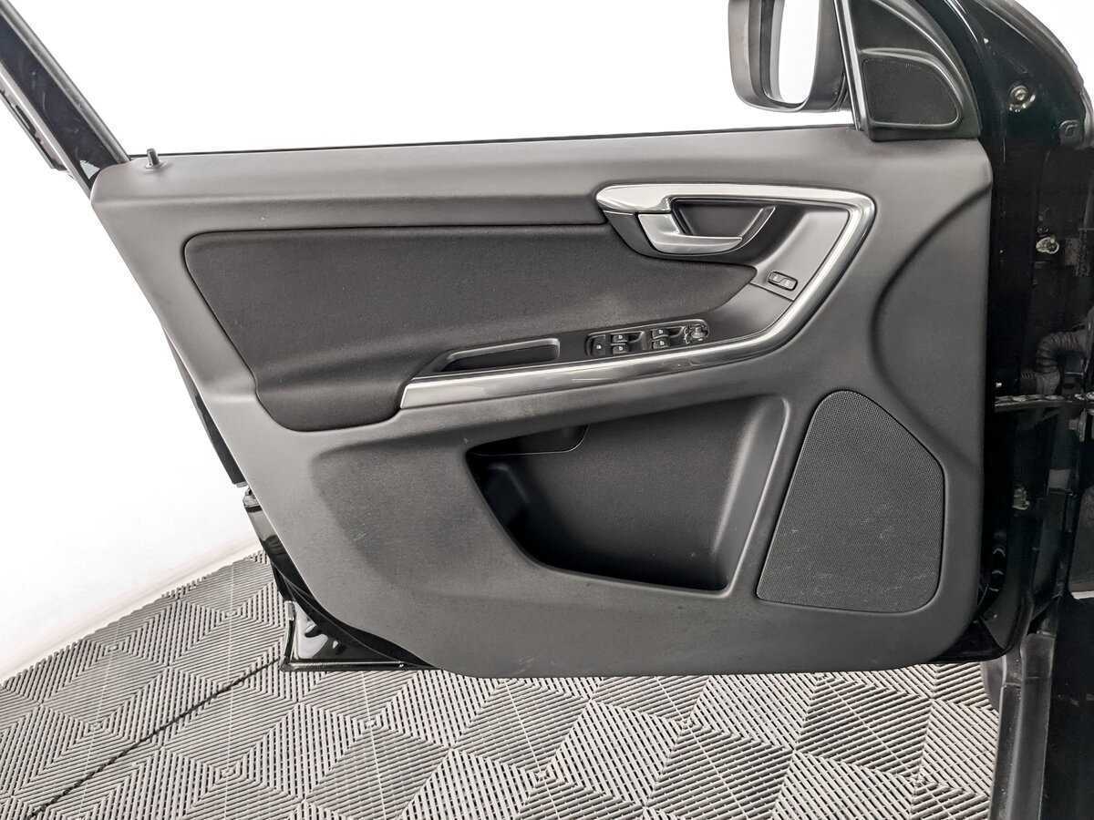 Купить Вольво ИксЦ60, 2012, 94 710 км.. Фото: #18