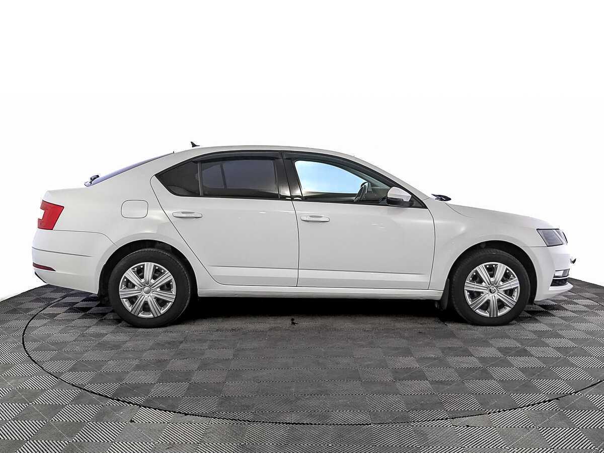 Купить Шкода Октавия, 2020, 81 534 км.. Фото: #3