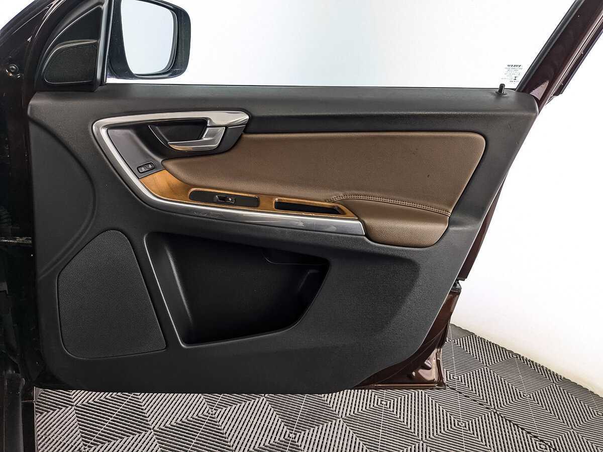 Купить Вольво ИксЦ60, 2014, 168 073 км.. Фото: #24