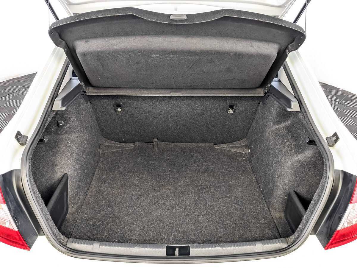 Купить Шкода Рапид, 2017, 189 398 км.. Фото: #9