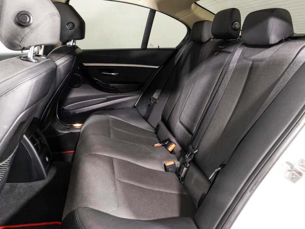 Купить БМВ 3 серии, 2016, 176 790 км.. Фото: #9