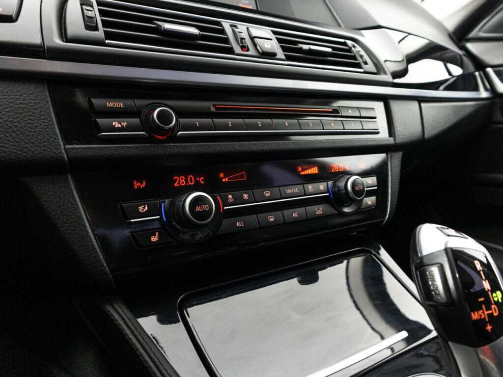 Купить БМВ 5 серии, 2013, 164 773 км.. Фото: #16