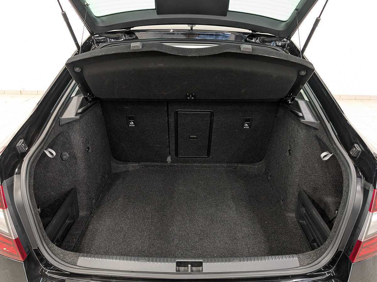 Купить Шкода Октавия, 2019, 76 707 км.. Фото: #9