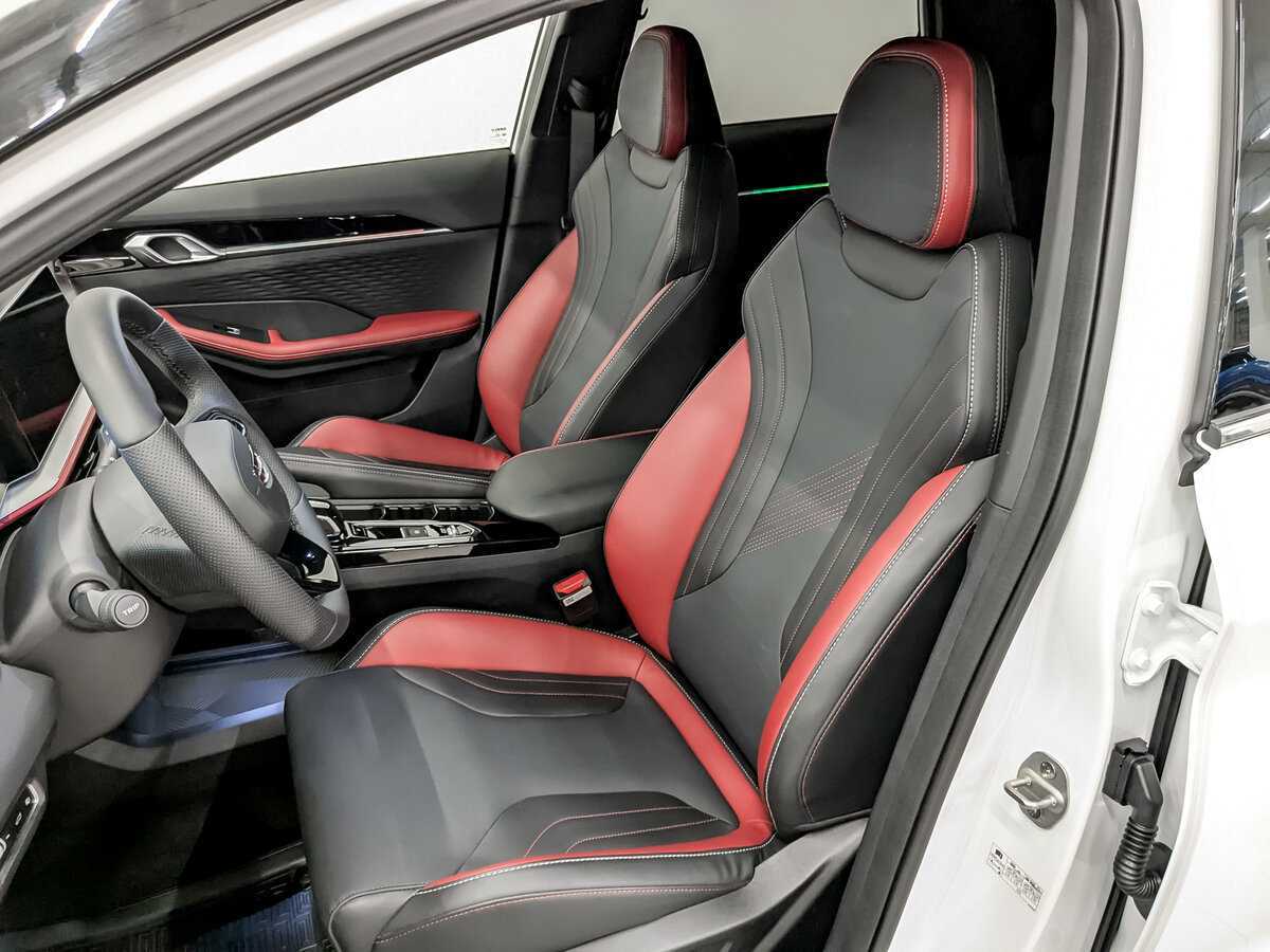 Купить Джили Кулрэй, 2024, 3 539 км.. Фото: #16